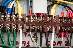 image of friendly great electrical contractor service